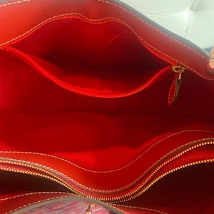 Large Red Dooney and Bourke